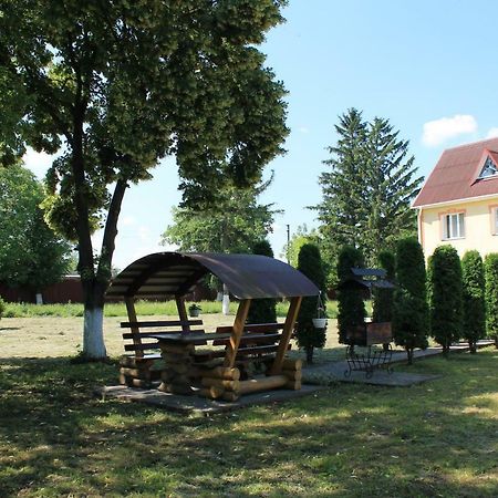 Hotel Kremin Kremenetsʼ Exterior foto