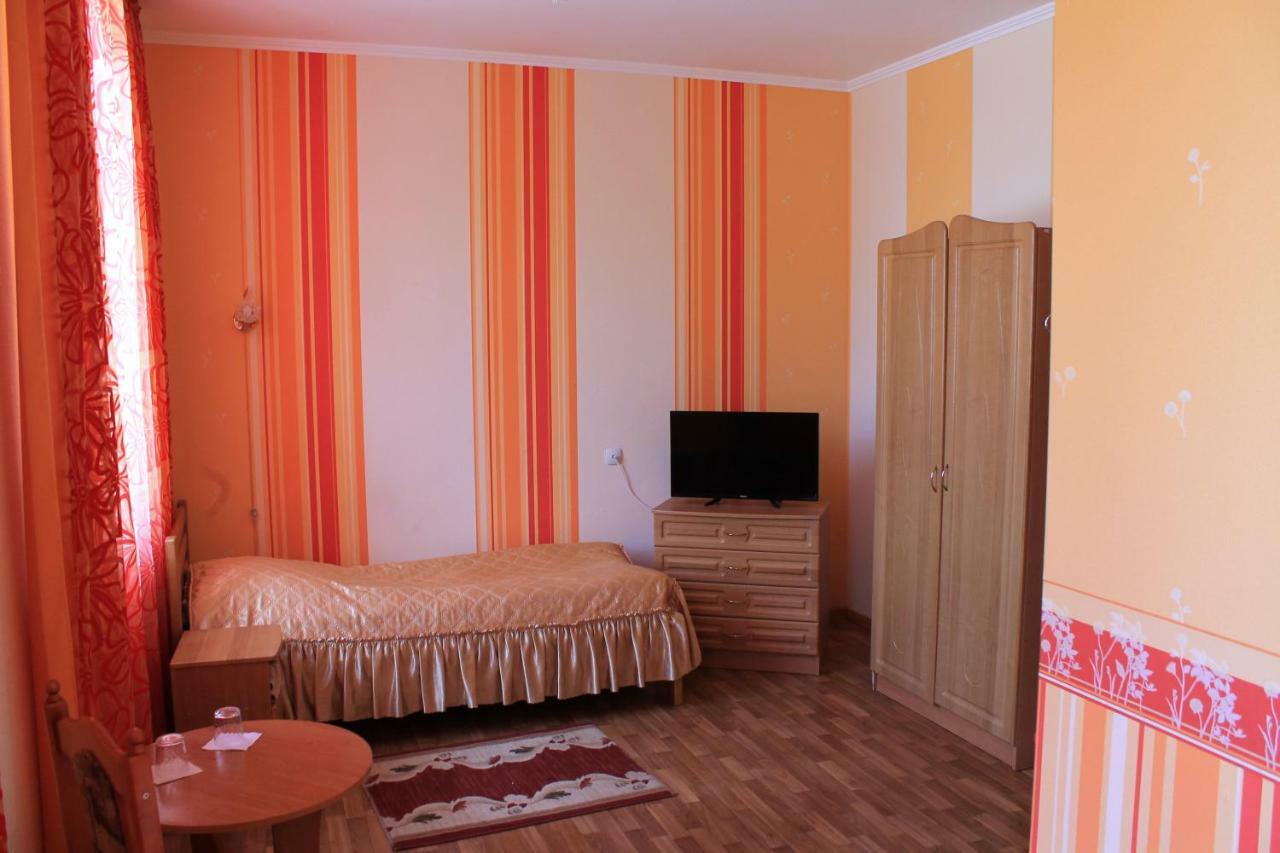 Hotel Kremin Kremenetsʼ Exterior foto